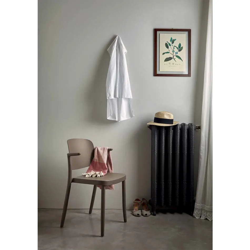 Stohovatelná venkovní židle z polypropylenu Vyrobeno v Itálii, 4 kusy - Bertina Viadurini