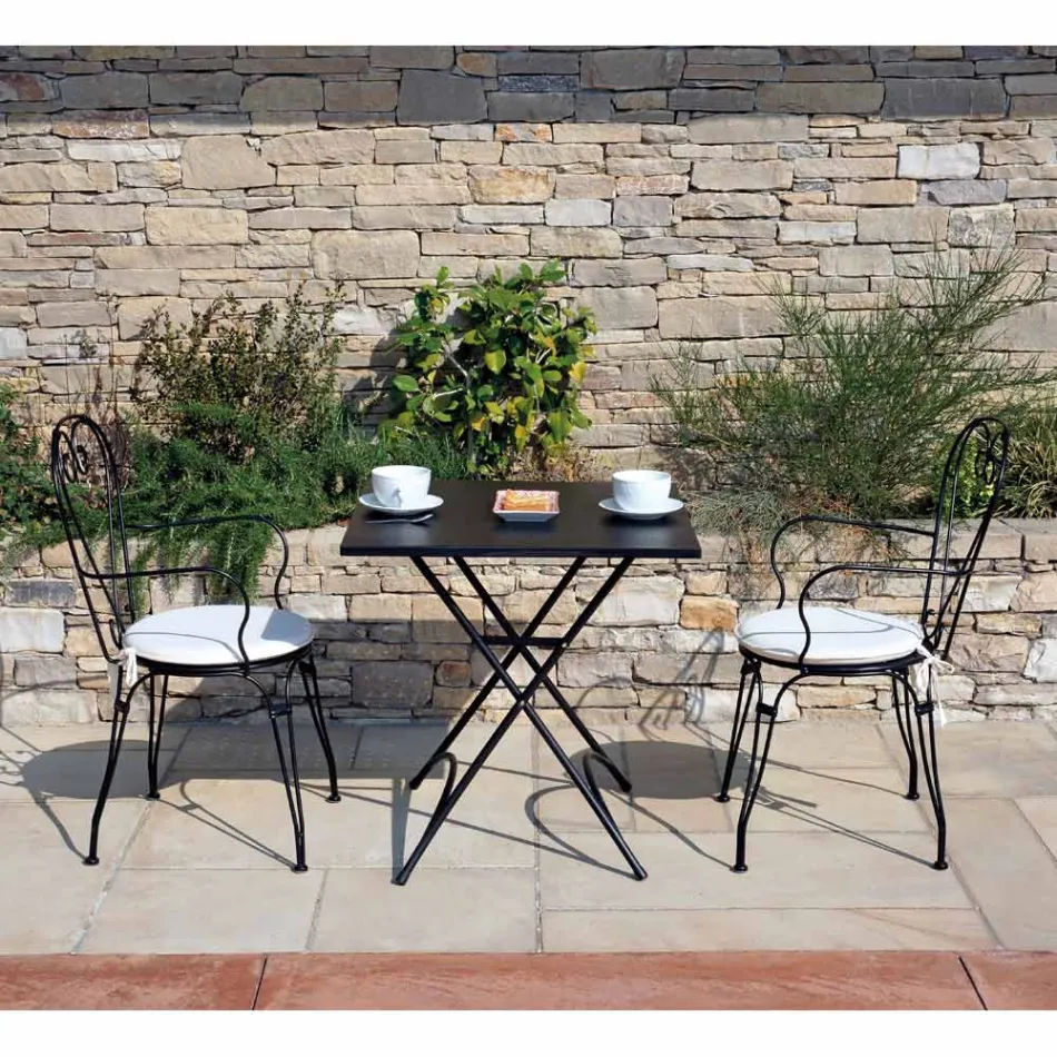 Zahradní židle z černého lakovaného železa se stohovatelnou konstrukcí - Nacim Viadurini