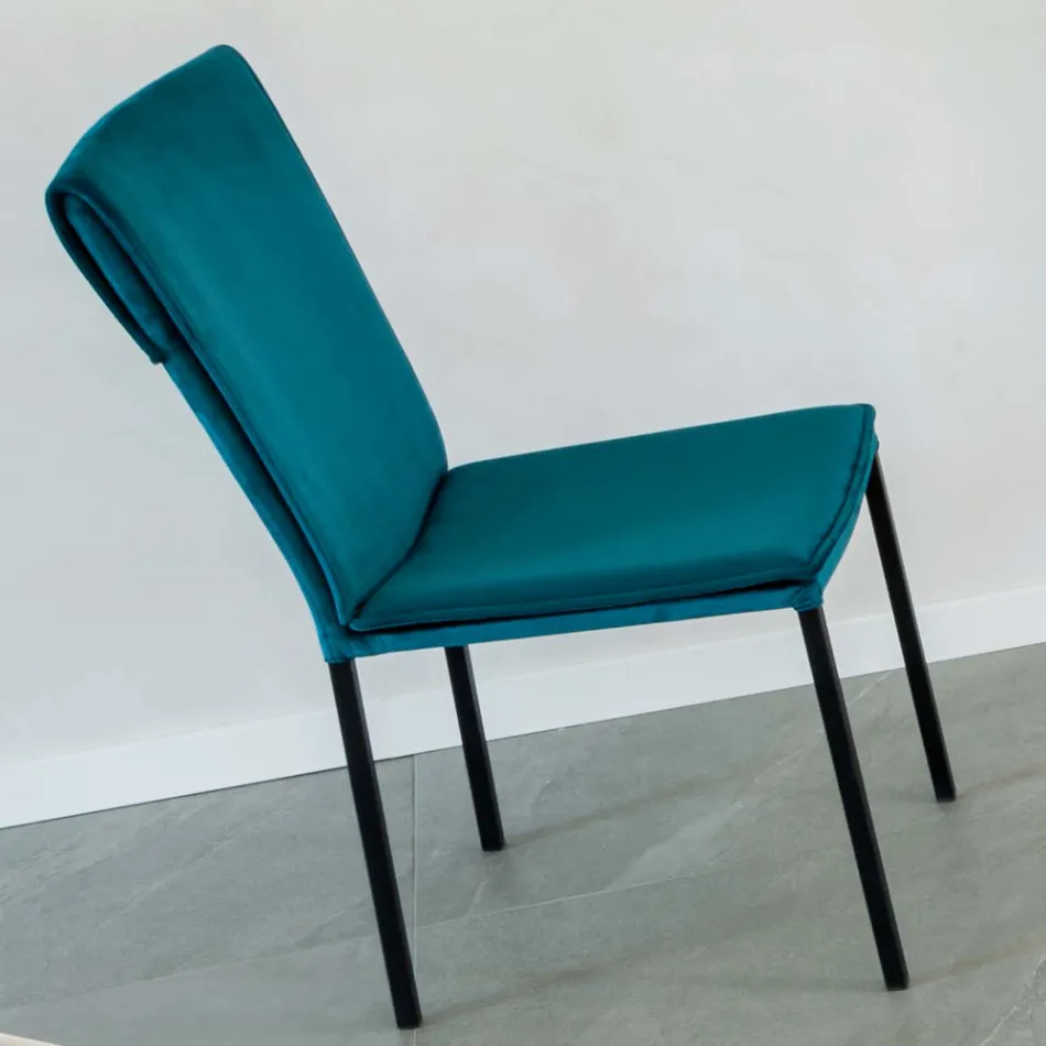 Židle do obývacího pokoje v sametové a černé struktuře odolné proti skvrnám - Haroon Viadurini