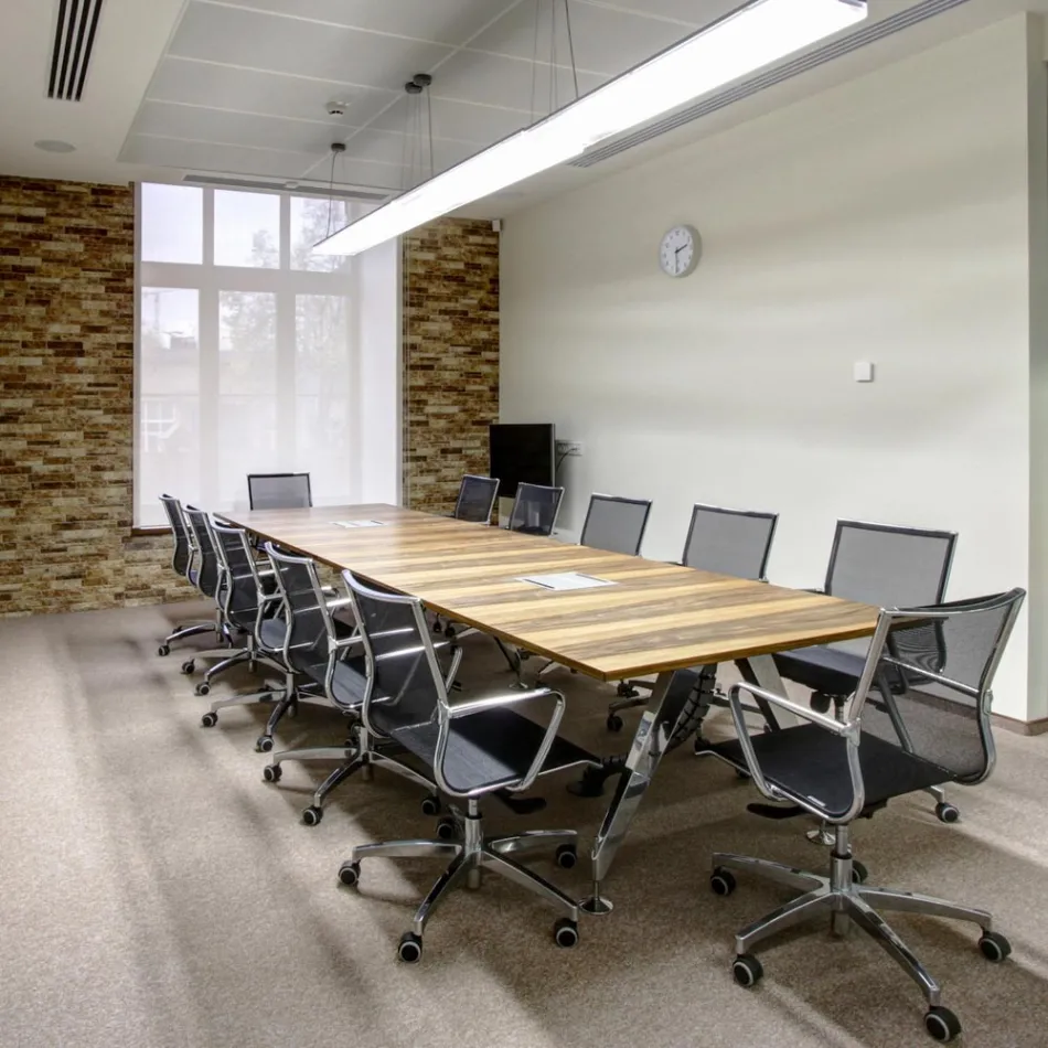 Ergonomická otočná kancelářská židle s kolečky a područkami - Filanna Viadurini