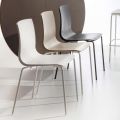 Jídelní židle z polypropylenu s kovovou základnou, 4 kusy - Alina