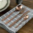 Kompletní sada příborů v černém ocelovém nebo měděném provedení 24 kusů - Fayette Viadurini