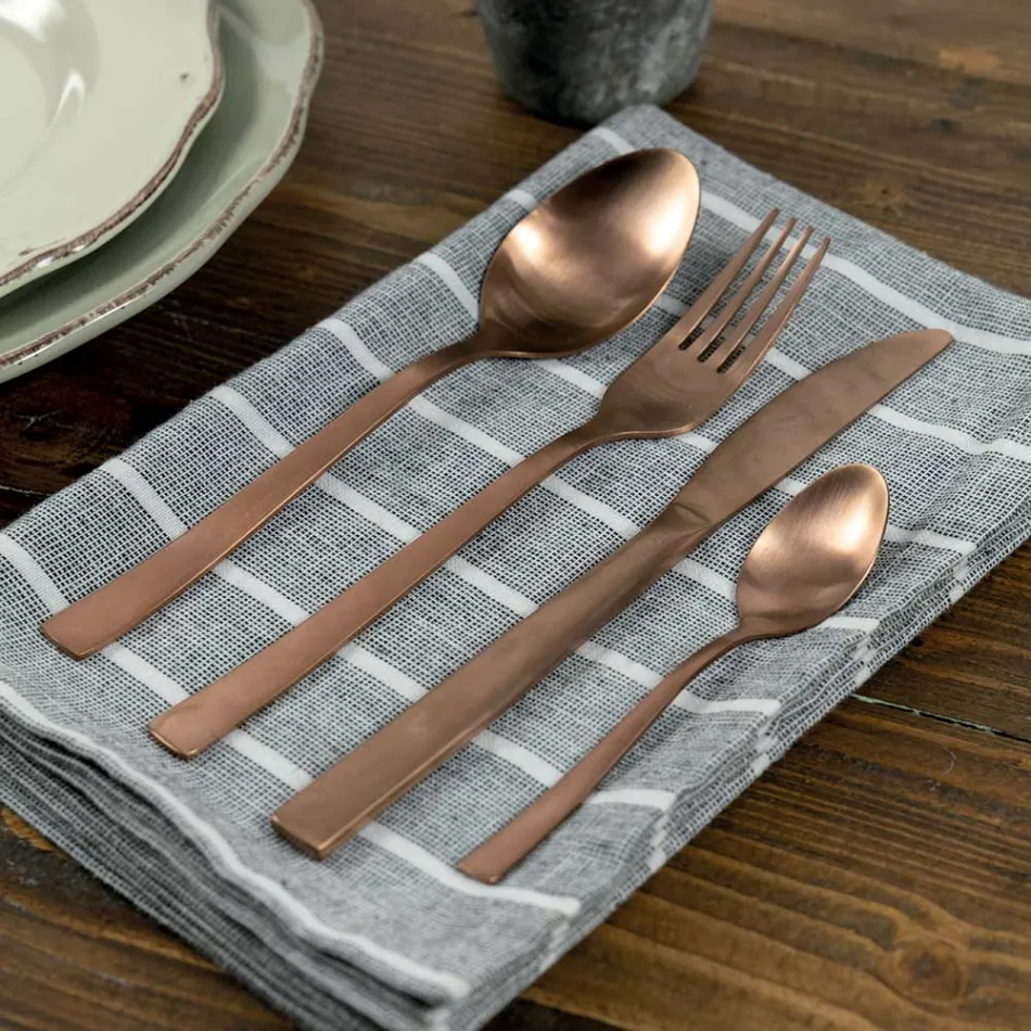 Kompletní sada příborů v černém ocelovém nebo měděném provedení 24 kusů - Fayette Viadurini