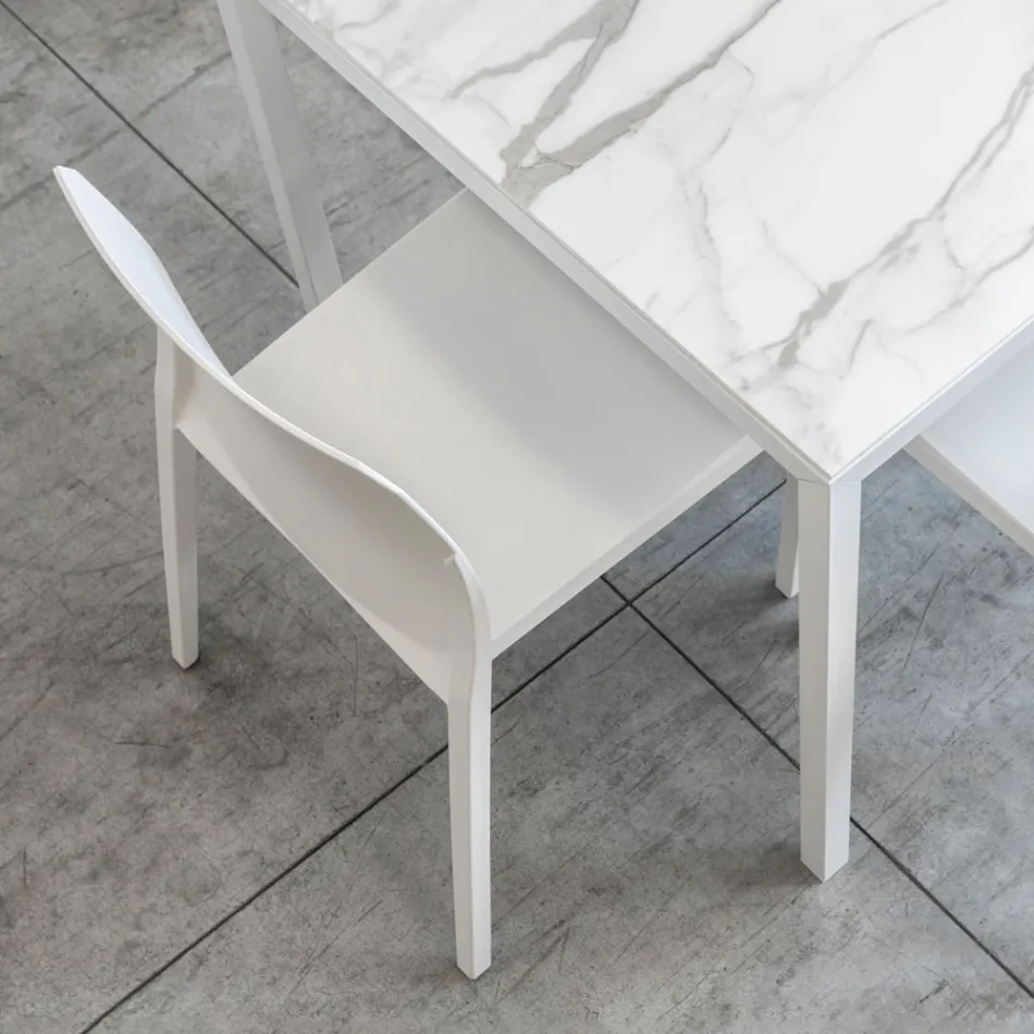 Sada 4 venkovních a vnitřních židlí z polypropylenu různých barev - Vestavěné Viadurini