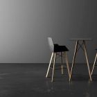 Barová stolička s područkami ve dřevě a plastu různých barev - dřevo Faz od společnosti Vondom Viadurini