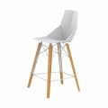 Designová kuchyňská stolička ve dřevě a plastu různých barev - dřevo Faz od společnosti Vondom