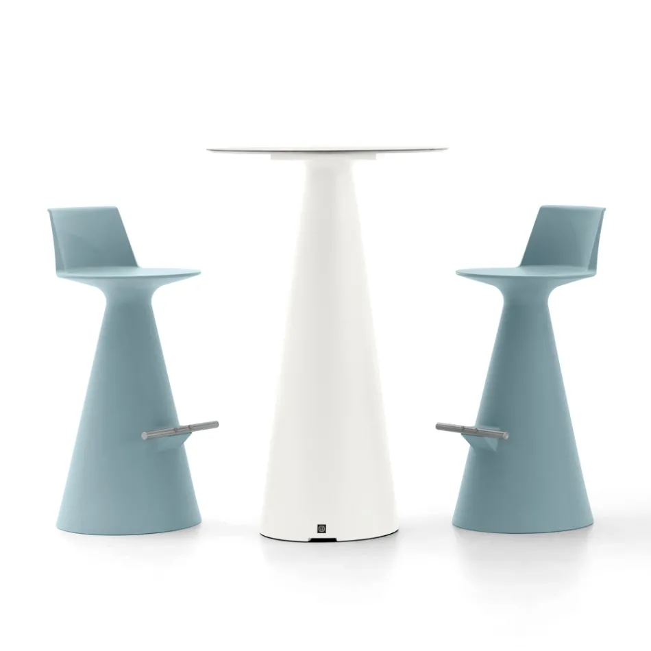 Židle do obývacího pokoje vyrobená z polyetylenu s podnožkou - elipsa Viadurini