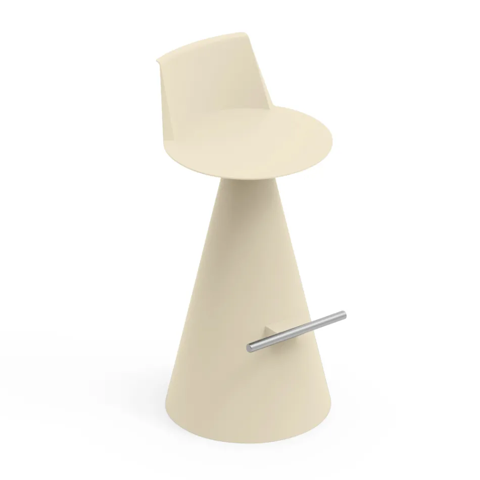 Židle do obývacího pokoje vyrobená z polyetylenu s opěrkou nohou - elipsa Viadurini