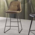 Moderní designová stolička s malovanými kovovými saněmi - Ines