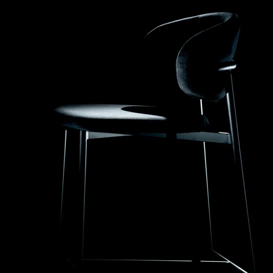 Pevná stolička se sametovým sedákem a opěradlem Made in Italy - Cagliari Viadurini