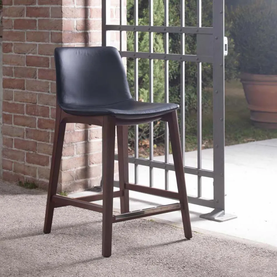 Kuchyňská stolička s pevným designem z kůže a dřeva Made in Italy - Rocco Viadurini