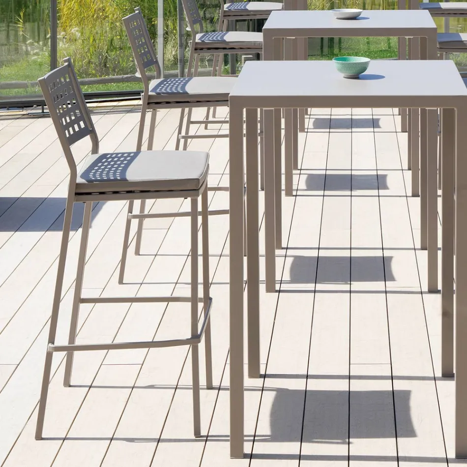 Stohovatelná venkovní stolička z lakované oceli Made in Italy - Nilda Viadurini