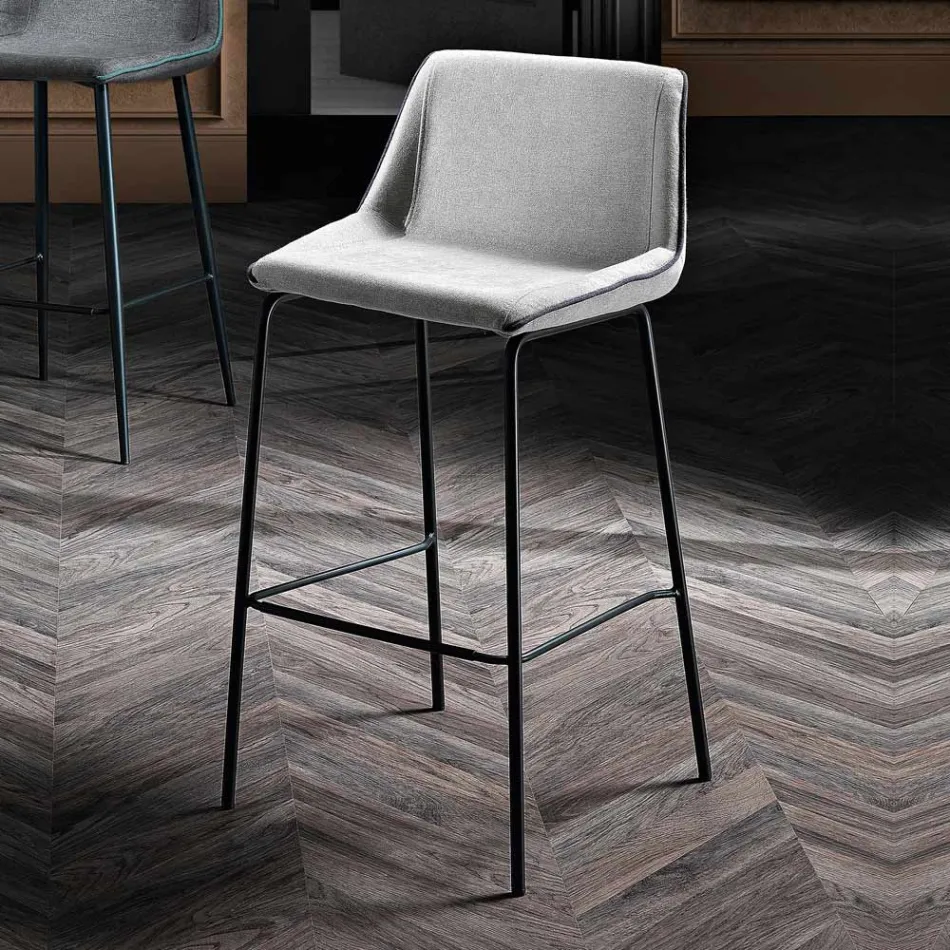 Moderní barevný kovový a látkový taburet vyrobený v Itálii - Marianet Viadurini