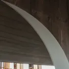 Zrcadlo s leptaným dnem z lakovaného skla Dove Grey Made in Italy - Oregano Viadurini