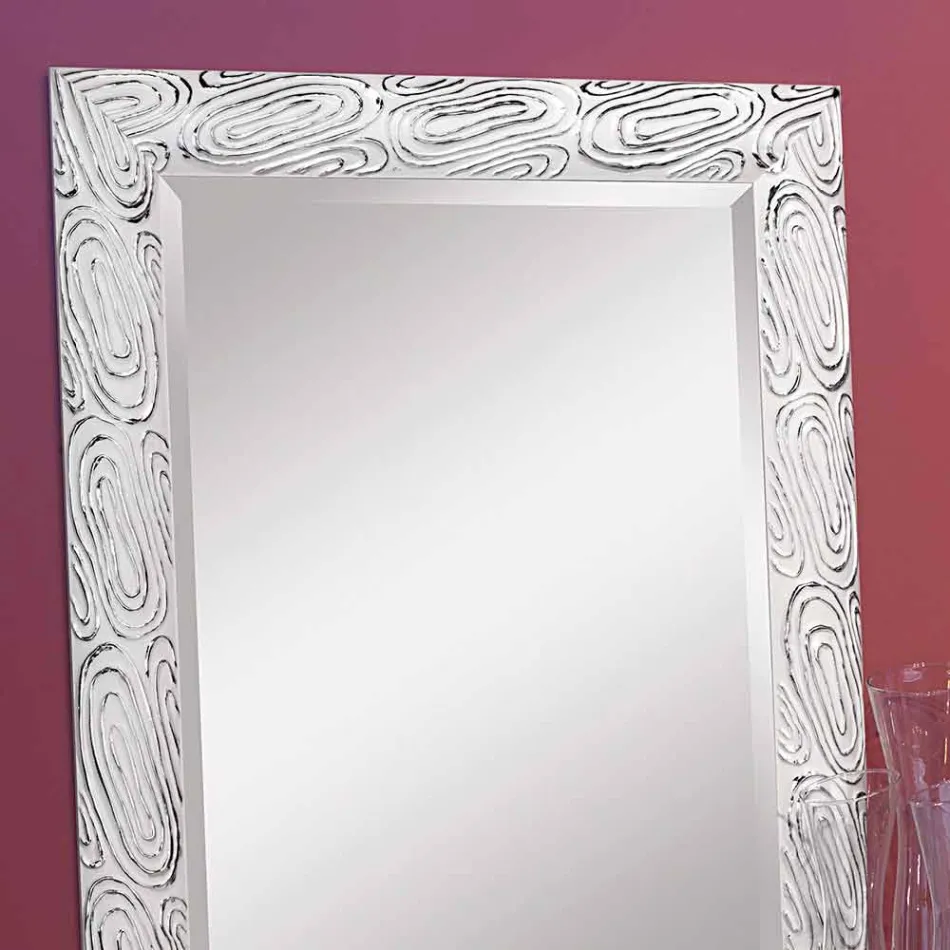 Zlaté, bílé a stříbrné nástěnné zrcadlo ze dřeva Eugenio vyrobené v Itálii Viadurini