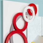 Nástěnné zrcadlo s moderním designem, bílá, červená, šedá ve dřevě - iluze Viadurini