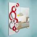 Nástěnné zrcadlo s moderním designem, bílá, červená, šedá ve dřevě - iluze