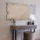 Obdélníkové nástěnné zrcadlo s tvarovaným skleněným rámem - Norbo Viadurini