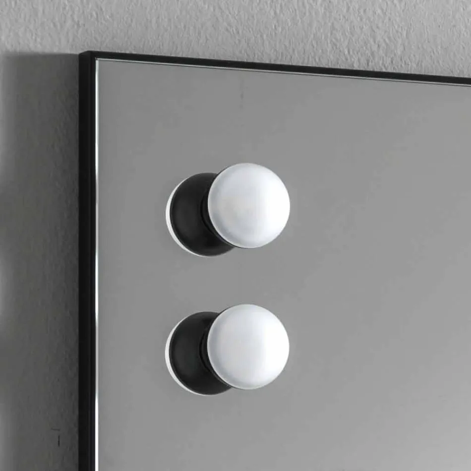 Nástěnné zrcadlo se 2 žárovkami a černým hliníkovým rámem vyrobené v Itálii - rám Viadurini