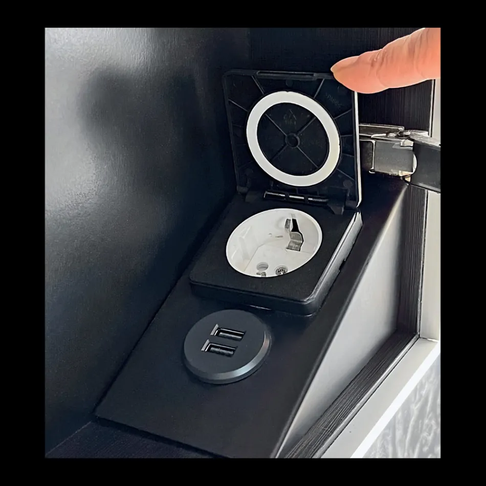 Dřevěný zrcadlový kontejner s dvojitým zrcadlem a světly Made in Italy - Darwin Viadurini