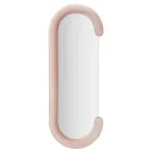 Nástěnné zrcadlo ve tvaru C s MDF rámem potaženým sametem - Michael Viadurini