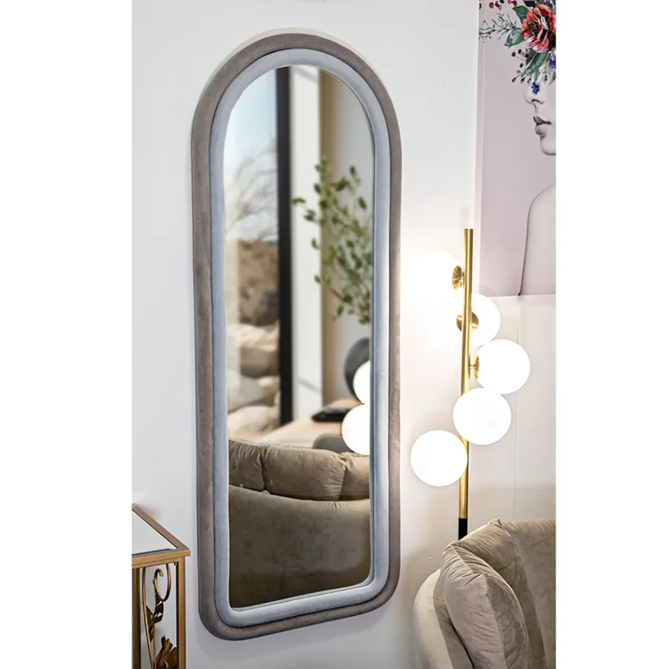 Nástěnné zrcadlo MDF potažené sametem s klenutým vrcholem - Jessica Viadurini