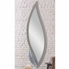 Nástěnné zrcadlo ve tvaru moderní holubice šedé lakované z Itálie Sagama Viadurini