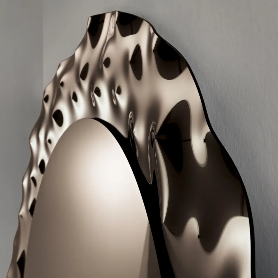 Kulaté zrcadlo s vlnitým skleněným rámem vyrobené v Itálii - Adelma Viadurini