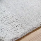 Velká barevná vlna a hedvábný koberec s moderním designovým pásem - směs Viadurini