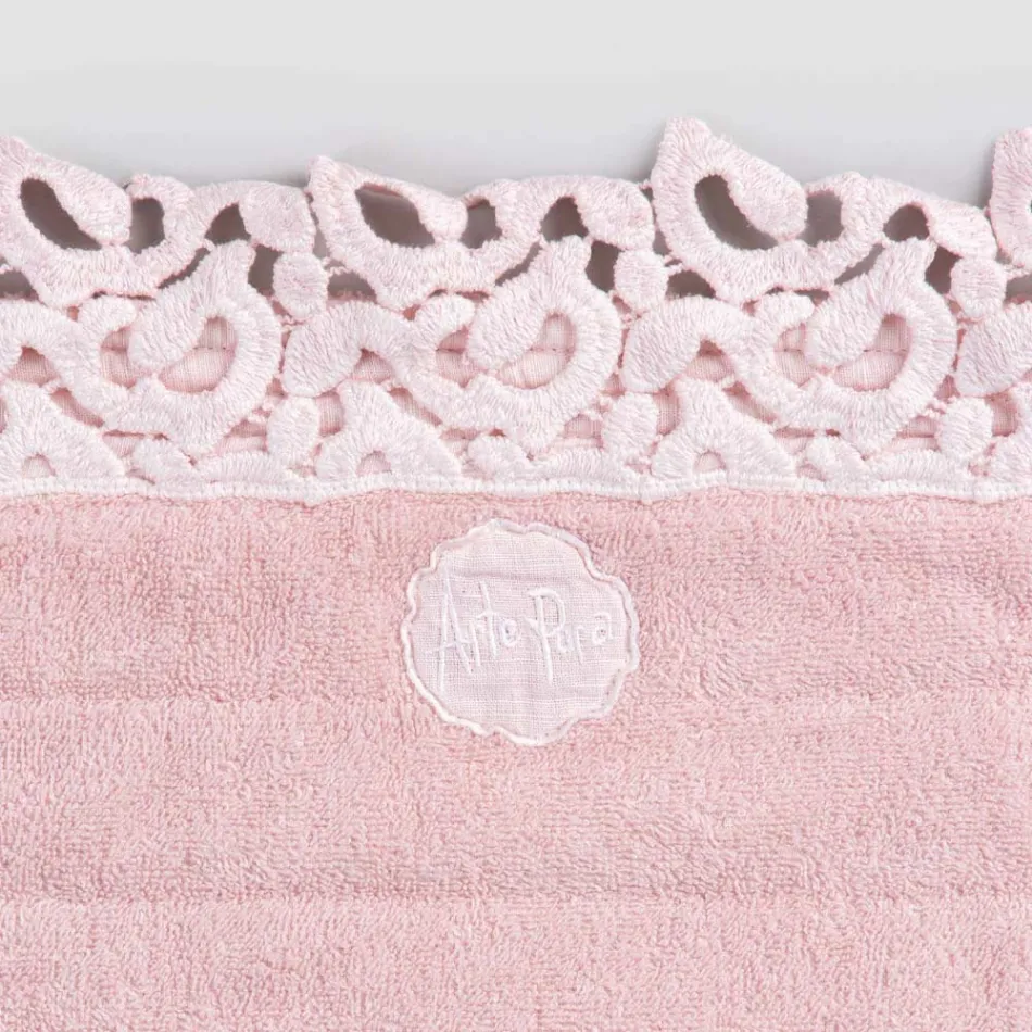 Koupelnový kobereček z bavlny a lnu s krajkou Poema 2 barvy - Cuorotto Viadurini