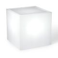 Světlý zahradní konferenční stolek z bílého polyetylenu Vyrobeno v Itálii - Derti