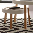 Konferenční stolek v bukovém posezení s bílým polypropylenovým Pineto Viadurini