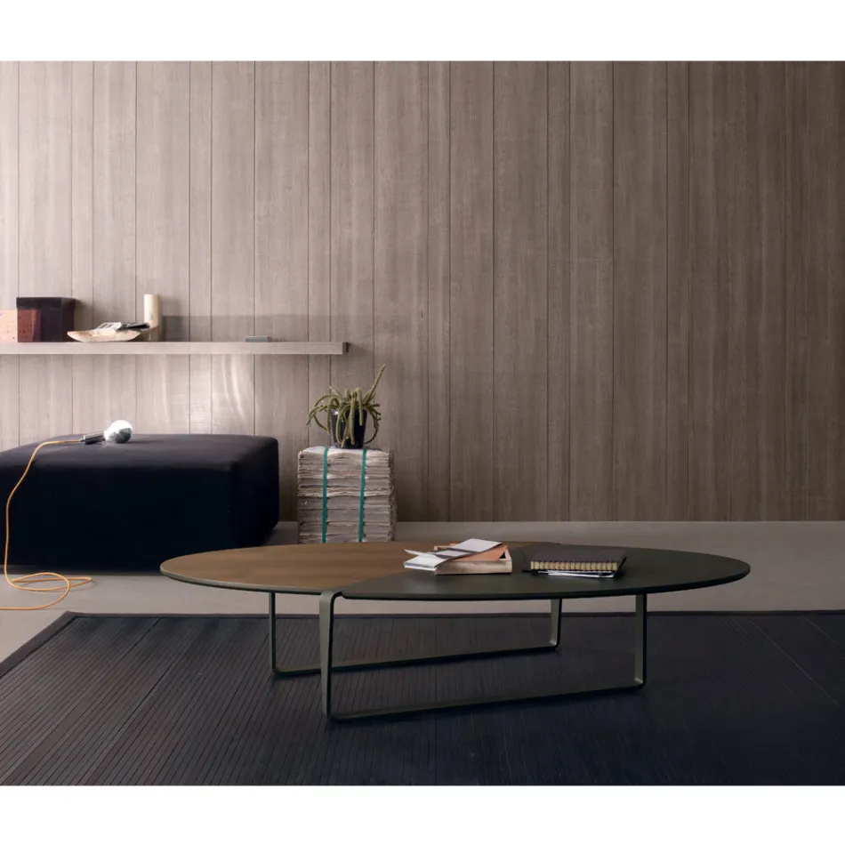 Oválný konferenční stolek z kovu a dvoubarevné dřevěné desky - Comacchio Viadurini