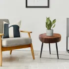 Konferenční stolek do obývacího pokoje s kovovými nohami a deskou z masivu - Sardinie Viadurini