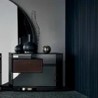 Odkládací stolek nebo noční stolek v kouřovém skle s koženou zásuvkou - Linzy Viadurini