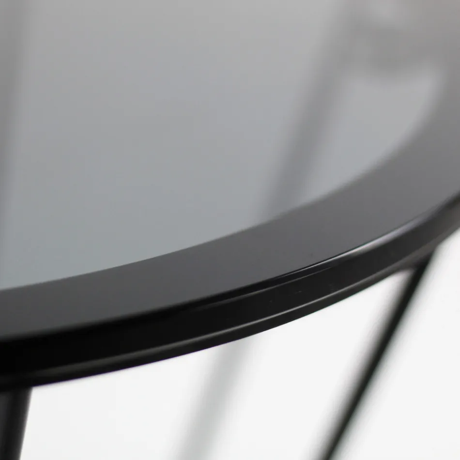 Kulatý konferenční stolek s ocelovou základnou a skleněnou deskou Made in Italy - Alisea Viadurini