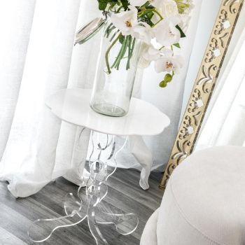 Bílý kulatý konferenční stolek, průměr 50cm, moderní design Janis, vyrobený v Itálii