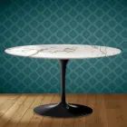 Konferenční stolek Eero Saarinen H 41 Oval Tulip v keramické barvě Aura 22 - Scarlet Viadurini