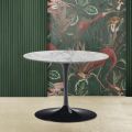 Konferenční stolek Tulip Saarinen s oválnou deskou z arabského mramoru H 39 Made in Italy - Scarlet