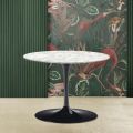 Tulip Saarinen H 39 oválný konferenční stolek s deskou z carrarského mramoru Made in Italy - Scarlet