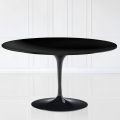 Konferenční stolek Tulip Saarinen H 41 s oválnou deskou z černého tekutého laminátu Made in Italy - Scarlet