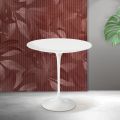 Konferenční stolek Saarinen Tulip, výška 52 cm, matně bílá keramika Florim - šarlatová