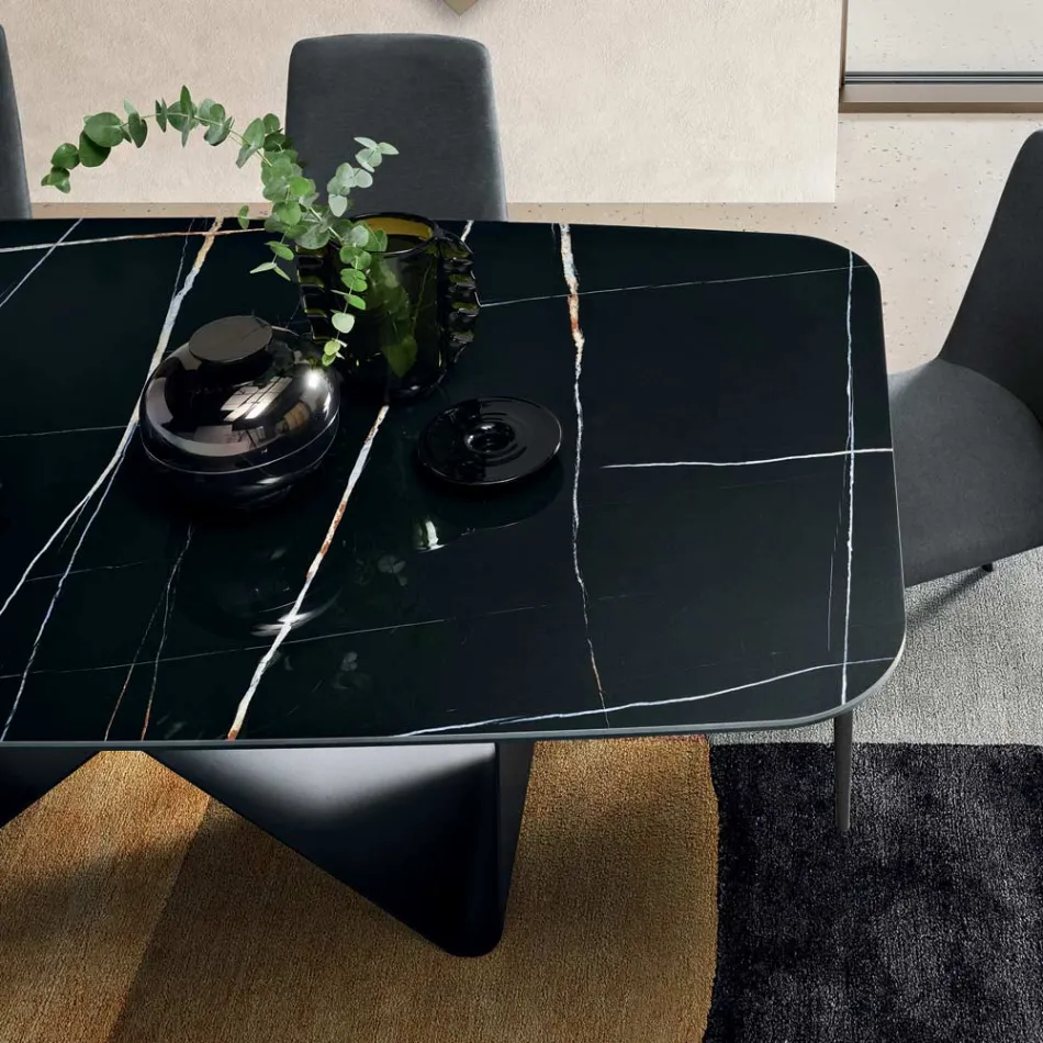 Stůl 210x110 cm s keramickou deskou s mramorovým efektem a kovovou podnoží - Adriano Viadurini