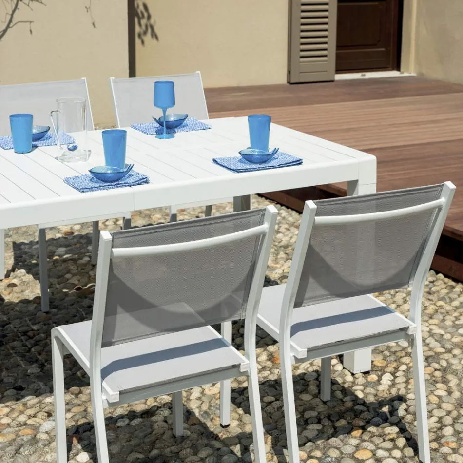 Rozkládací stůl s posuvnými nohami a hliníkovou lamelovou deskou - Supernova Viadurini