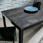 Rozkládací stůl do obývacího pokoje s melaminovou deskou a kovovými nohami - Shaila Viadurini