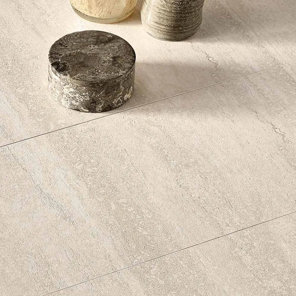 Rozkládací stůl z porcelánu a kameniny s lakovanou kovovou podnoží - Arko Viadurini