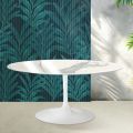 Rozkládací stůl Saarinen Tulip V 74 cm, lesklý keramický Statuario Florim - šarlatový