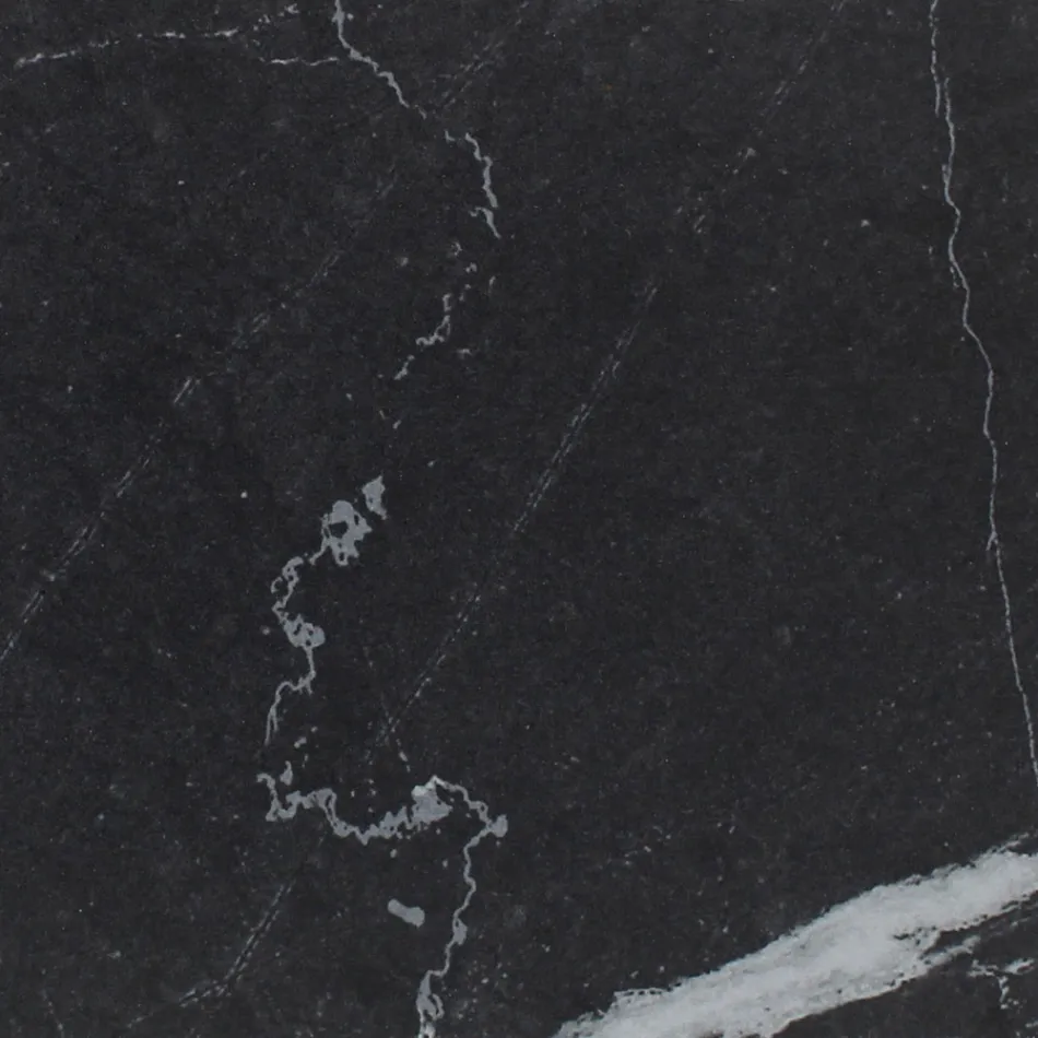 Venkovní stůl s dřevěnou základnou a keramickou deskou Black Marquinia - Infinity Viadurini