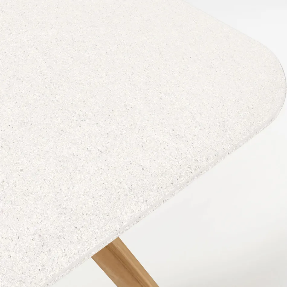 Venkovní stůl s dřevěnou základnou a keramickou deskou Terrazzo White - Infinity Viadurini