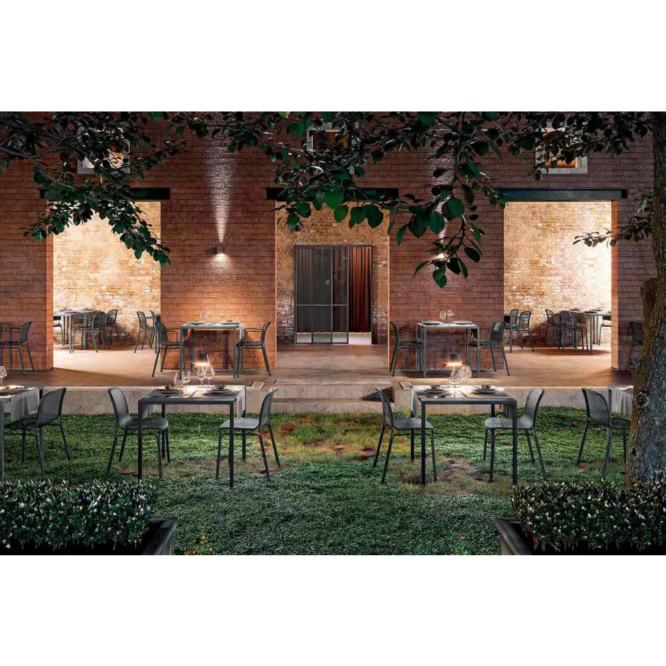 Čtvercový venkovní stůl vyrobený v Itálii - Benedikt Viadurini